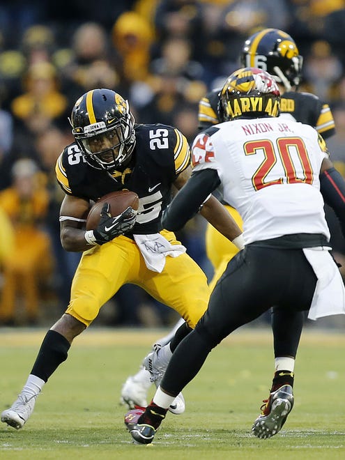 Iowa's Akrum Wadley cuts ahead for some of his 67 yards vs. Maryland.