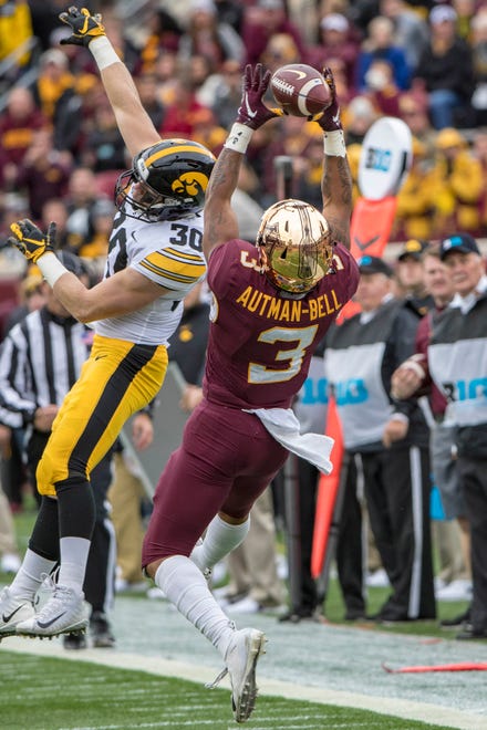 Oct 6, 2018; Minneapolis, MN, USA; Minnesota Golden Gophers wide receiver Chris Autman-Bell (3) attempts to catch a fake punt pass in the first half against the Iowa Hawkeyes at TCF Bank Stadium. Mandatory Credit: Jesse Johnson-USA TODAY Sports