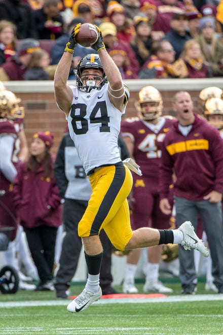 Oct 6, 2018; Minneapolis, MN, USA; Iowa Hawkeyes wide receiver Nick Easley (84) catches a pass in the first half against the Minnesota Golden Gophers at TCF Bank Stadium. Mandatory Credit: Jesse Johnson-USA TODAY Sports