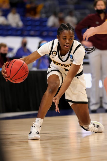 SAN ANTONIO, TEXAS - MARCH 21: Tomi Taiwo #1 of the Iowa Hawkeyes controls the ball during the first half in the first round game of the 2021 NCAA Women's Basketball Tournament at the Alamodome on March 21, 2021 in San Antonio, Texas. (Photo by Carmen Mandato/Getty Images)
