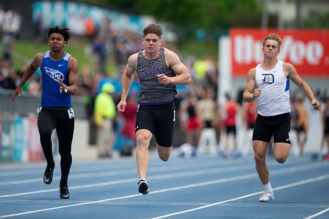 Cooper Dejean, OABCIG, runs in the Class 2A 100 meter dash, during the Iowa High School Track and Field Championships, on Thursday, May 20, 2021, in Des Moines.