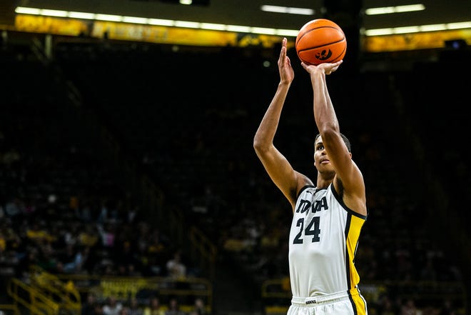 Iowa forward Kris Murray (24) makes a free throw during a NCAA non-conference men's basketball game against Longwood, Tuesday, Nov. 9, 2021, at Carver-Hawkeye Arena in Iowa City, Iowa.