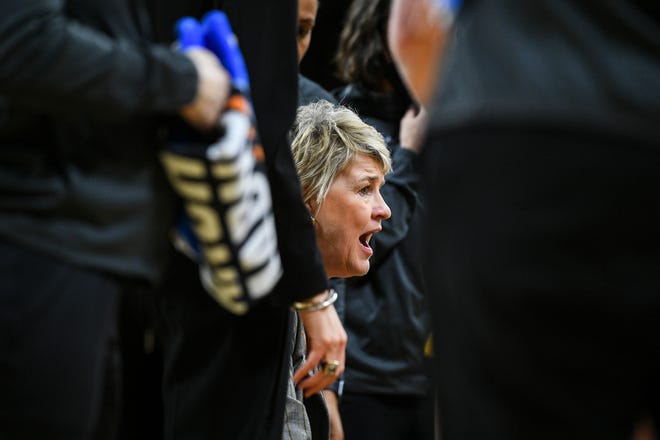 Iowa's head coach Lisa Bluder talks to her players during the opening round of the Women's NCAA Basketball Tournament at Carver-Hawkeye Arena Friday, March 18, 2022, in Iowa City.