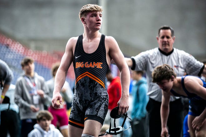 Cale Seaton wrestles at 126 pounds in the 16U finals during the USA Wrestling High School National Recruiting Showcase, Saturday, April 2, 2022, at the UNI-Dome in Cedar Falls, Iowa.