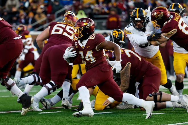 Minnesota running back Mohamed Ibrahim runs with the ball against the Iowa Hawkeyes in the second quarter of the game, Saturday, Nov. 19, 2022, at Huntington Bank Stadium in Minneapolis, Minn.